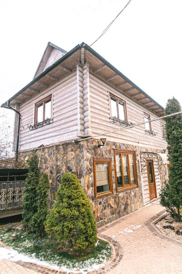 Котедж У Марка Yaremtche Extérieur photo